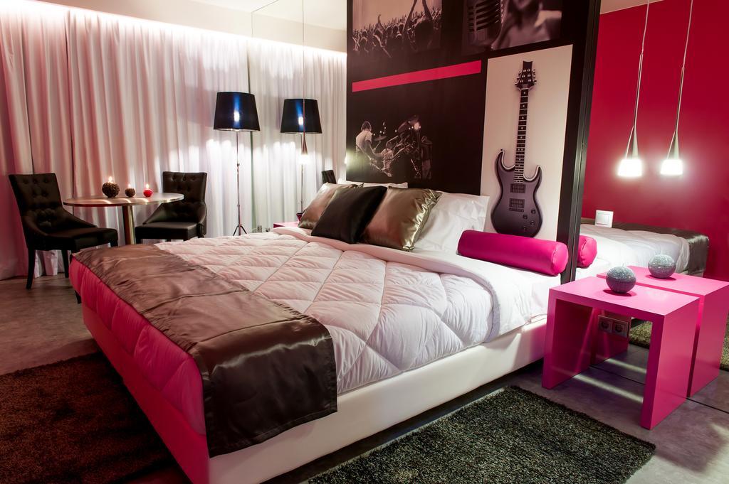 Vinyl M Hotel - Adults Only Mealhada Phòng bức ảnh