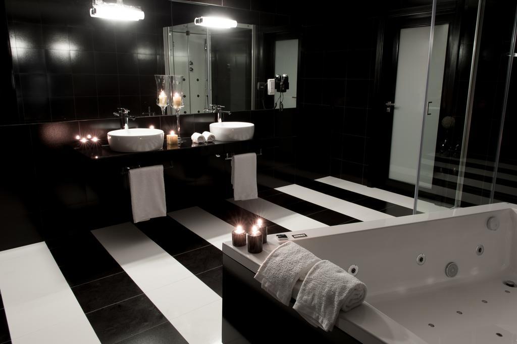 Vinyl M Hotel - Adults Only Mealhada Phòng bức ảnh